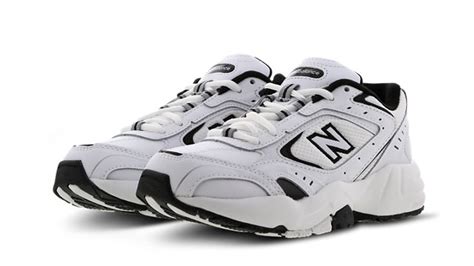 new balance 452 women's.